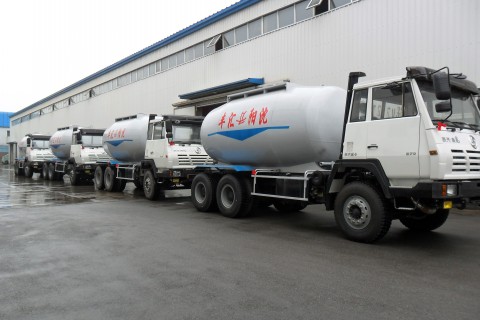 槽罐車01